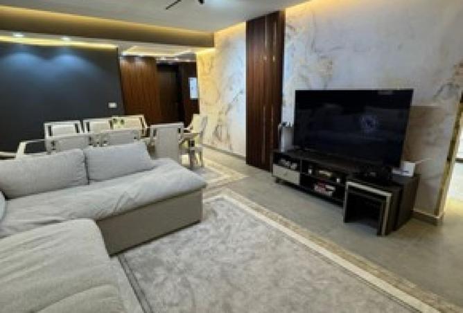 7915512 - Property Main Image