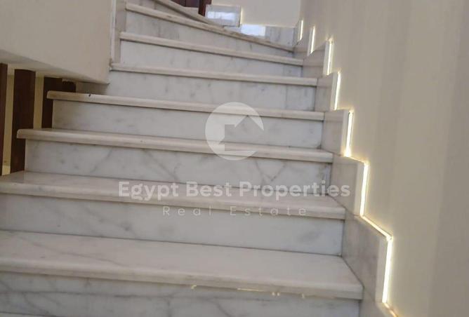 7958399 - صورة العقار 2