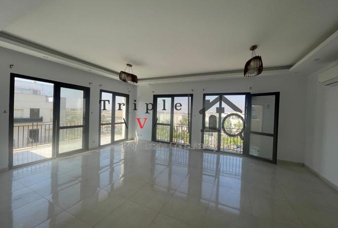 8413976 - Property Image 3