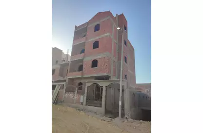 Compound - 3 Bedrooms - 2 Bathrooms for sale in Badr El Masria - 3rd District - Badr City - Cairo