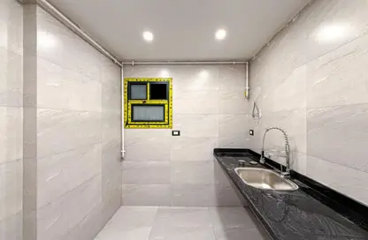 شقة - 3 غرف نوم - 2 حمامات للبيع في سيدي بشر - حي اول المنتزة - الاسكندرية