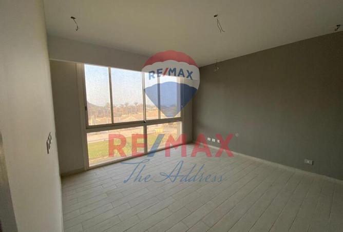 8247940 - Property Image 3