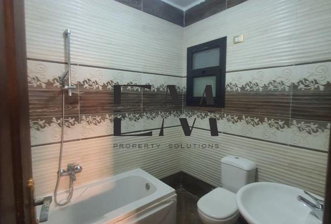 8067841 - Property Image 2