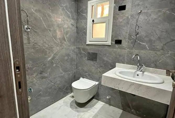 8238766 - Property Image 3