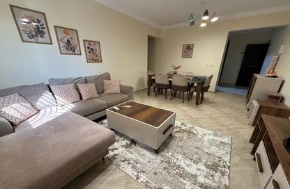 Apartment - 3 Bedrooms - 2 Bathrooms for rent in El Koronfel - The 5th Settlement - New Cairo City - Cairo