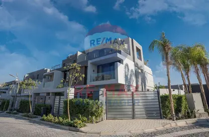 فيلا - 4 غرف نوم - 3 حمامات للايجار في باتيو الزهراء - كمبوندات الشيخ زايد - الشيخ زايد - الجيزة