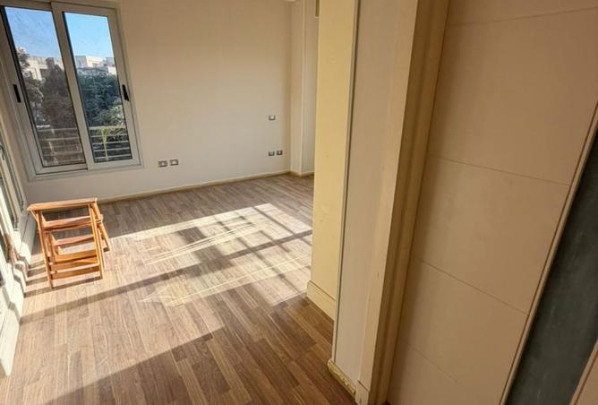 8169180 - Property Image 3