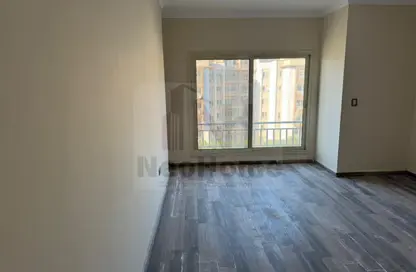 شقة - 3 غرف نوم - 2 حمامات للايجار في مدينة وصال - كمبوندات الشروق - مدينة الشروق - القاهرة