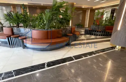 مساحات مكتبية - استوديو - 2 حمامات للايجار في شارع يوسف السباعي - الرحاب المرحلة الأولى - الرحاب - مدينة القاهرة الجديدة - القاهرة