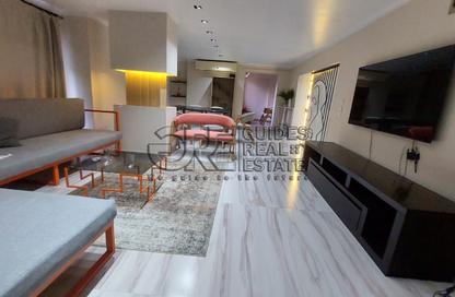Apartment - 3 Bedrooms - 2 Bathrooms for rent in Mohamed Maraashly St. - Zamalek - Cairo