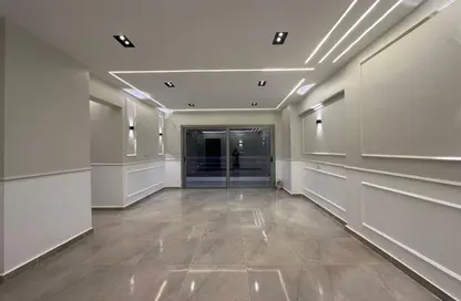 Apartment - 2 Bedrooms - 2 Bathrooms for rent in Degla Towers - Nasr City Compounds - Nasr City - Cairo