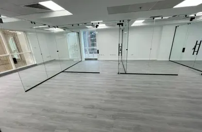 مساحات مكتبية - استوديو - 2 حمامات للايجار في بيزنس بلاس - شارع التسعين الشمالي - التجمع الخامس - مدينة القاهرة الجديدة - القاهرة