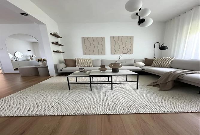 7976420 - Property Image 2
