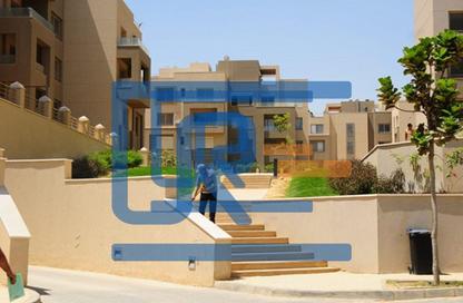 Apartment - 2 Bedrooms - 2 Bathrooms for sale in Palm Hills Village Gate - South Investors Area - New Cairo City - Cairo