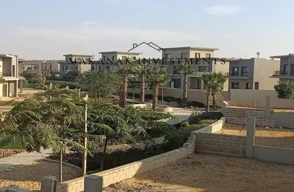 Apartment - 3 Bedrooms - 3 Bathrooms for sale in Swan Lake Residence - 5th Settlement Compounds - The 5th Settlement - New Cairo City - Cairo