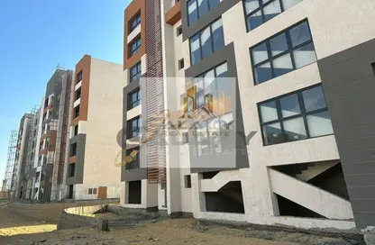 Apartment - 3 Bedrooms - 2 Bathrooms for sale in Aria Compound - 5th Settlement Compounds - The 5th Settlement - New Cairo City - Cairo
