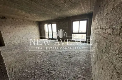 Penthouse - 4 Bedrooms - 5 Bathrooms for sale in Sodic East - 6th District - New Heliopolis - Cairo