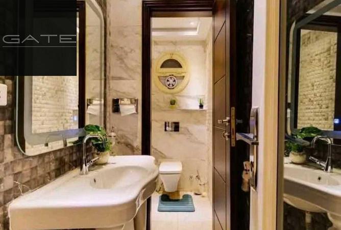 8376392 - Property Image 2