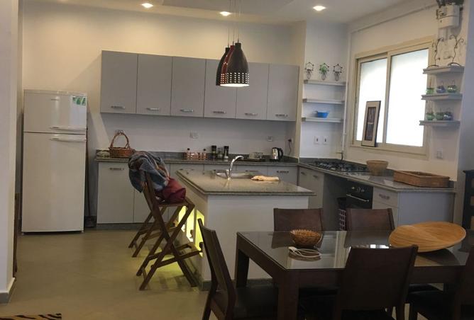 7944586 - Property Image 2