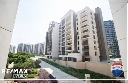 Apartment - 3 Bedrooms - 3 Bathrooms for sale in Etapa - Sheikh Zayed Compounds - Sheikh Zayed City - Giza