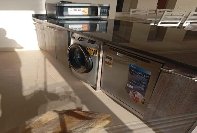 8171798 - Property Image 3