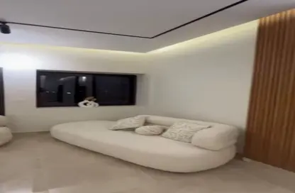 Apartment - 3 Bedrooms - 3 Bathrooms for rent in Fifth Square - The 5th Settlement - New Cairo City - Cairo