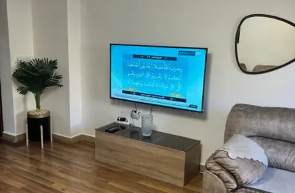 Apartment - 2 Bedrooms - 1 Bathroom for rent in El Rehab Extension - Al Rehab - New Cairo City - Cairo