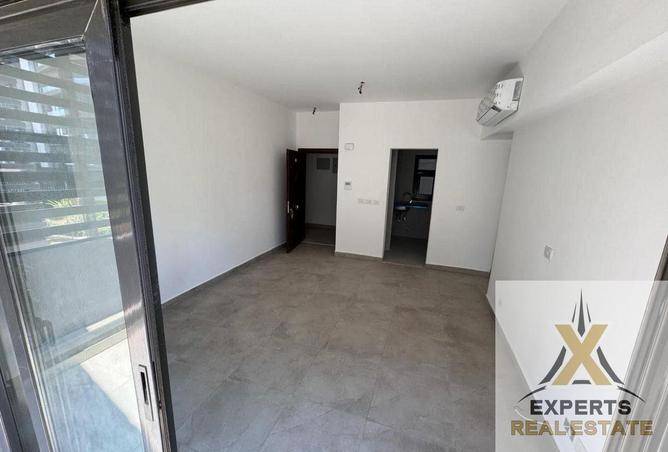 8214869 - Property Image 2