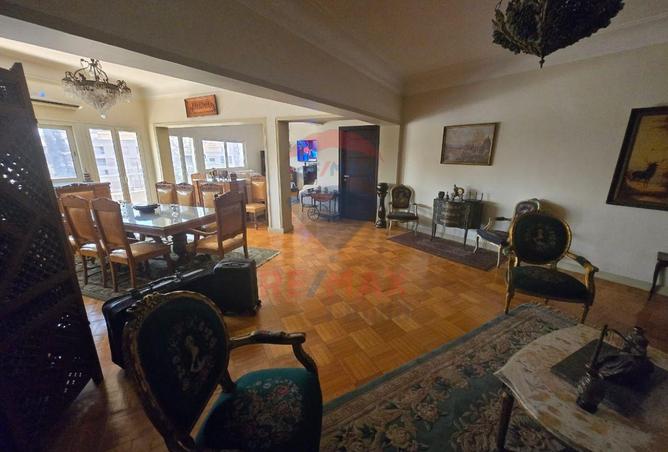 8076810 - Property Image 2