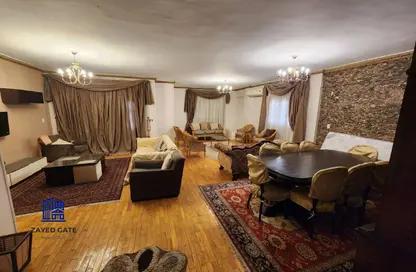 شقة - 3 غرف نوم - 2 حمامات للايجار في الحي الثالث - الشيخ زايد - الجيزة