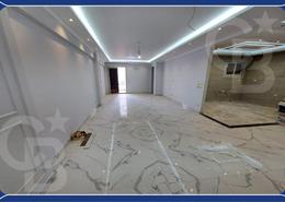 شقة - 3 غرف نوم - 2 حمامات for للايجار in ميدان سانت - كفر عبده - رشدي - حي شرق - الاسكندرية