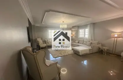 Apartment - 3 Bedrooms - 2 Bathrooms for sale in Zahraa El Maadi - Hay El Maadi - Cairo