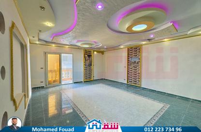 شقة - 2 غرف نوم - 1 حمام للبيع في شارع إسكندر إبراهيم - ميامي - حي اول المنتزة - الاسكندرية