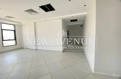 Office Space - Studio - 2 Bathrooms for rent in Cairo Business Park - 5th Settlement Compounds - The 5th Settlement - New Cairo City - Cairo
