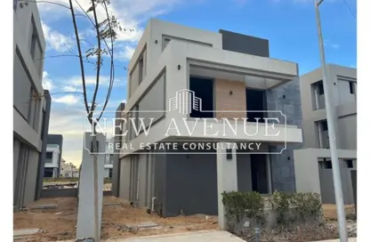 Villa - 4 Bedrooms - 5 Bathrooms for sale in La Vista City - New Capital Compounds - New Capital City - Cairo