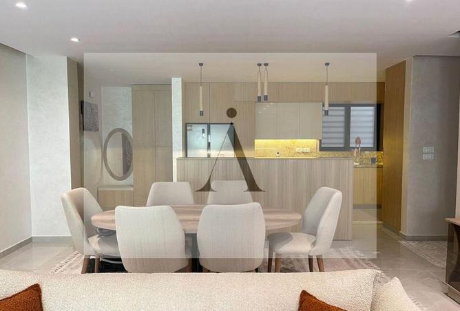 8050298 - Property Image 2