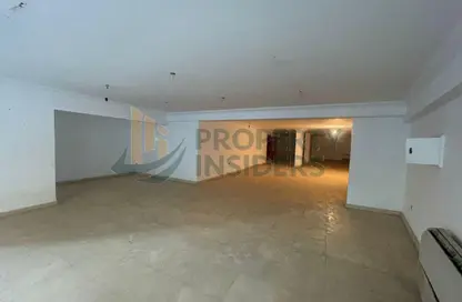 محل تجاري - استوديو - 1 حمام للايجار في شارع الحسين - المهندسين - الجيزة