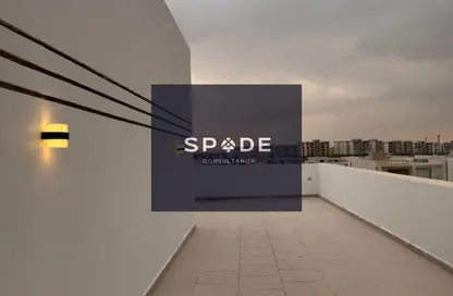 Penthouse - 3 Bedrooms - 3 Bathrooms for sale in Garden Residence - Hyde Park - New Cairo City - Cairo