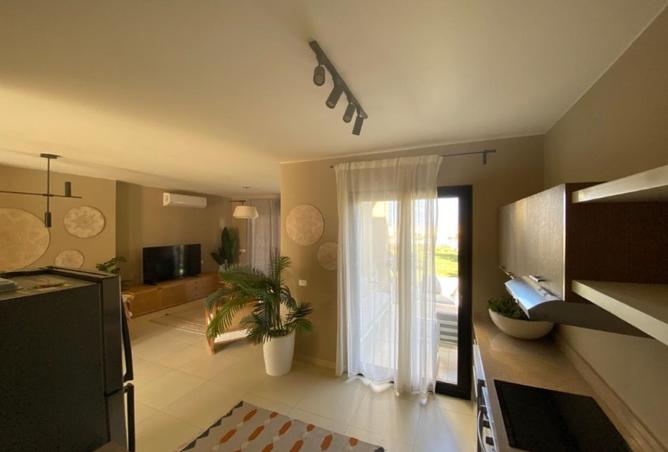 8043421 - Property Image 3