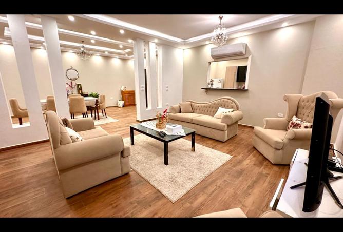 8213811 - Property Main Image