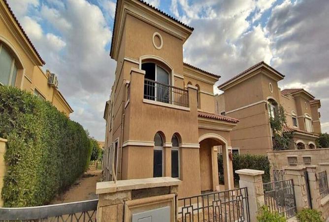 Villa - 3 Bedrooms - 4 Bathrooms for sale in Stone Park - 5th Settlement Compounds - The 5th Settlement - New Cairo City - Cairo