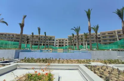 Apartment - 3 Bedrooms - 3 Bathrooms for sale in The Fourteen Golf Residences - Uptown Cairo - Mokattam - Cairo