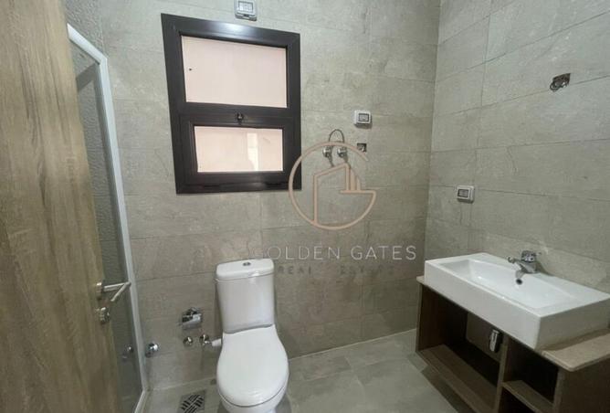 8385854 - Property Image 3