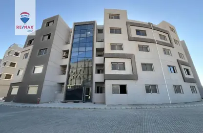 Apartment - 3 Bedrooms - 3 Bathrooms for sale in Uphill Residence - 5th Settlement Compounds - The 5th Settlement - New Cairo City - Cairo