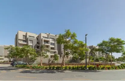 Apartment - 2 Bedrooms - 2 Bathrooms for sale in Palm Hills Village Gate - South Investors Area - New Cairo City - Cairo