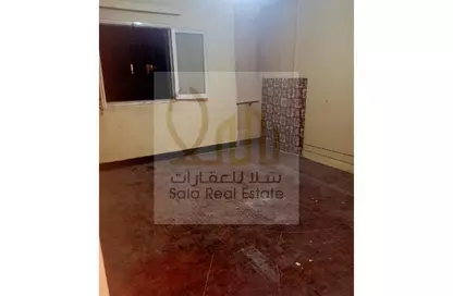 شقة - 3 غرف نوم - 2 حمامات للبيع في شارع المساحه - الدقي - الجيزة