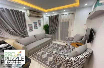 شقة - غرفة نوم - 1 حمام للايجار في المنطقة ز - حى جنوب الاكايمية - مدينة القاهرة الجديدة - القاهرة