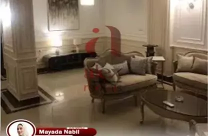 Apartment - 3 Bedrooms - 3 Bathrooms for rent in Sant Giyn St. - Kafr Abdo - Roushdy - Hay Sharq - Alexandria