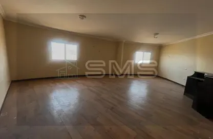 Apartment - 4 Bedrooms - 3 Bathrooms for rent in Doctor Mohamed Youssef St. - El Banafseg 7 - El Banafseg - New Cairo City - Cairo