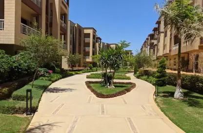 Apartment - 3 Bedrooms - 3 Bathrooms for sale in Green 5 - 6 October Compounds - 6 October City - Giza